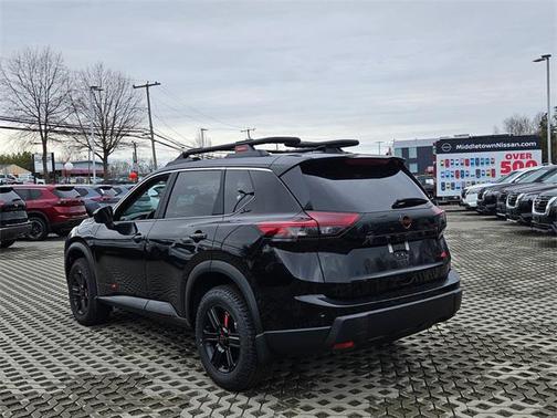 2025 Nissan Rogue Rock Creek