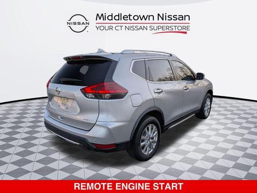 2020 Nissan Rogue SV