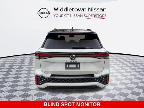 2025 Volkswagen Tiguan 2.0T SE R-Line Black 4MOTION