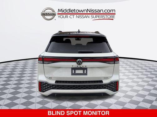 2025 Volkswagen Tiguan 2.0T SE R-Line Black 4MOTION