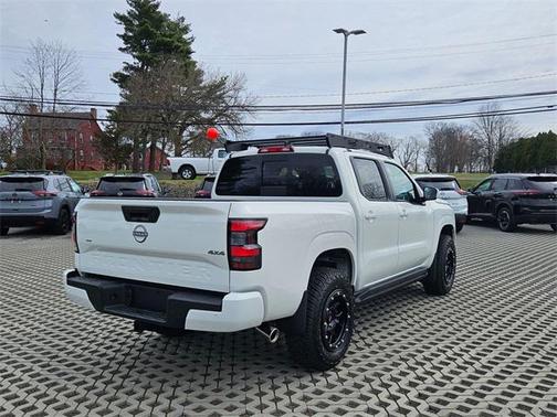 2025 Nissan Frontier SV