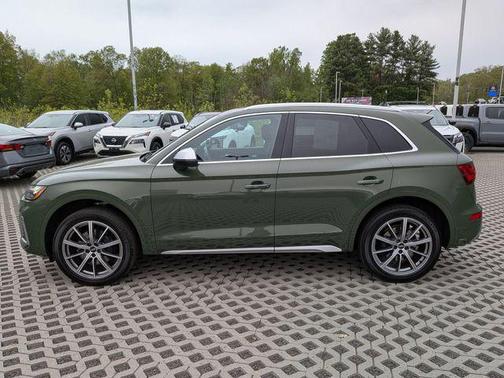 District Green Metallic 2022 Audi SQ5 3.0T Premium Plus