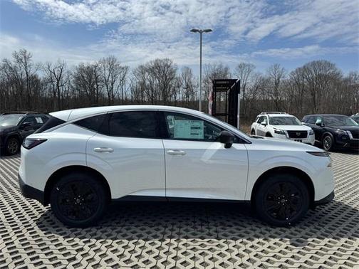2025 Nissan Murano SV