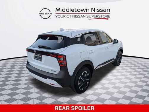 2025 Nissan Kicks SV