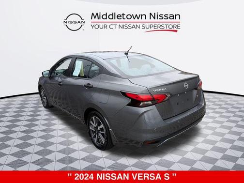 2024 Nissan Versa 1.6 S