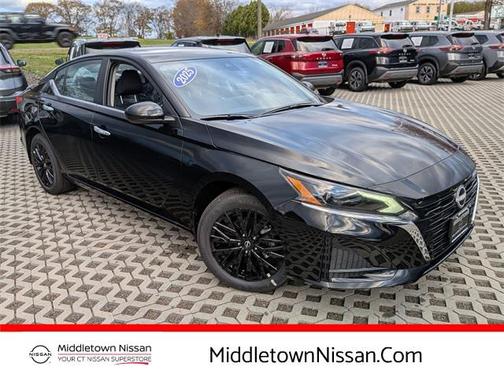 2025 Nissan Altima 2.5 SV