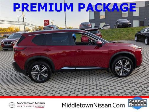 2022 Nissan Rogue SL