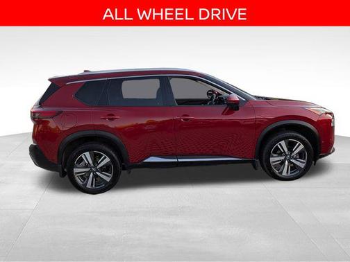 2022 Nissan Rogue SL