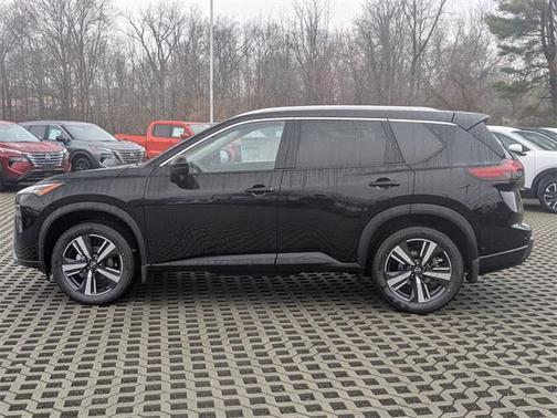 2025 Nissan Rogue SL