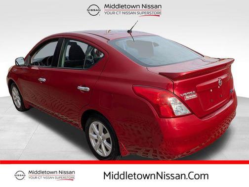 2014 Nissan Versa 1.6 SV