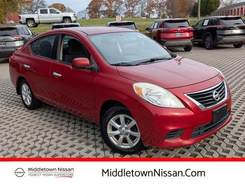 2014 Nissan Versa 1.6 SV