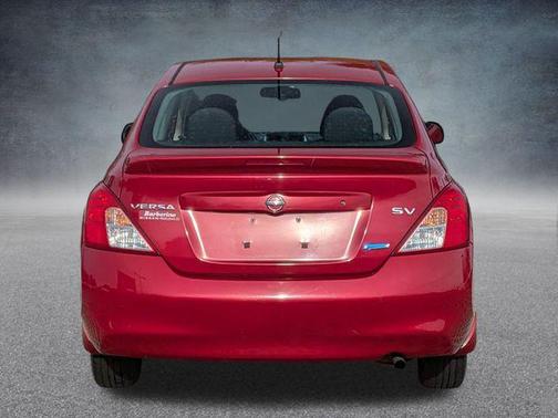 2014 Nissan Versa 1.6 SV