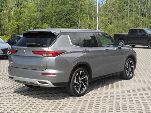 2022 Mitsubishi Outlander SE 2.5 S-AWC