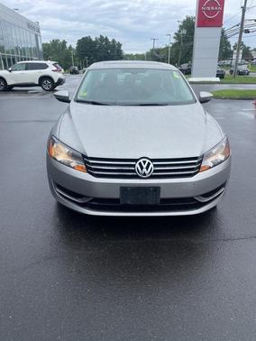 2012 Volkswagen Passat 2.5 SE