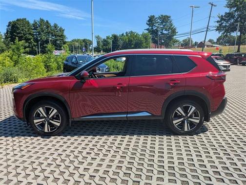 2022 Nissan Rogue Platinum