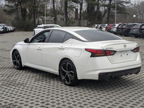 2024 Nissan Altima SR FWD
