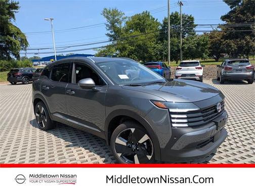 2025 Nissan Kicks SR
