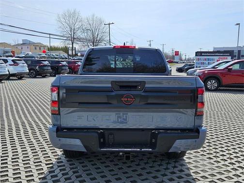 2025 Nissan Frontier PRO-4X