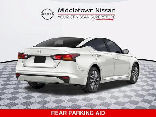 Pearl White Tricoat 2026 Nissan Altima 2.5 SV