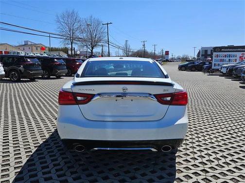 2017 Nissan Maxima 3.5 SR