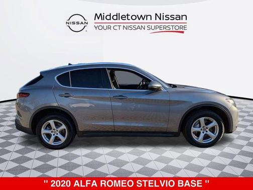 Stromboli Gray Metallic 2020 Alfa Romeo Stelvio Base