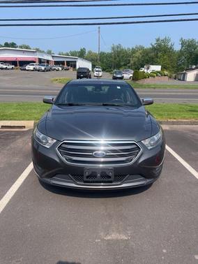 2016 Ford Taurus Limited