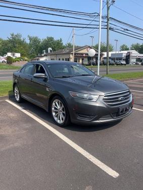 2016 Ford Taurus Limited