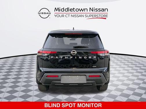 2025 Nissan Pathfinder S 4WD