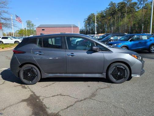 2025 Nissan Leaf SV PLUS