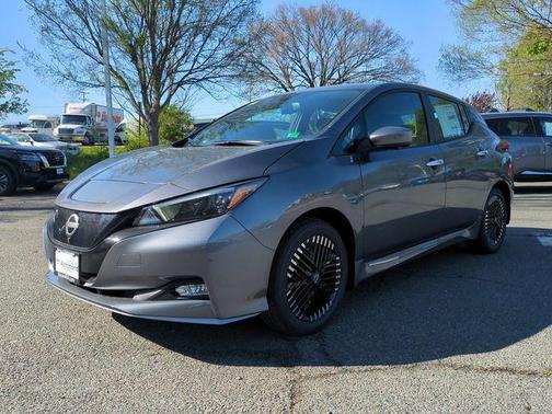 2025 Nissan Leaf SV PLUS