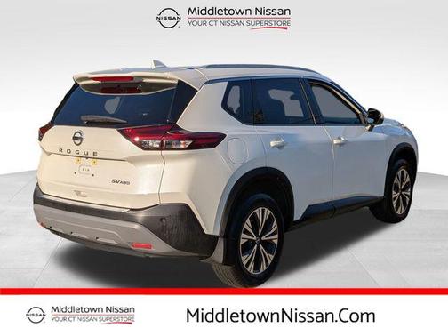 2021 Nissan Rogue SV