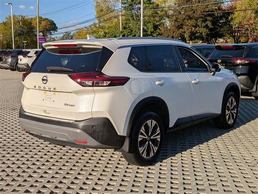 2021 Nissan Rogue SV