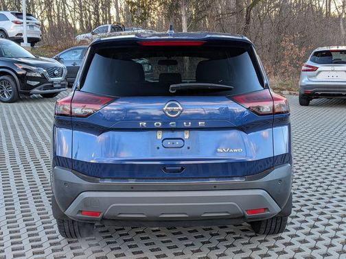 2021 Nissan Rogue SV