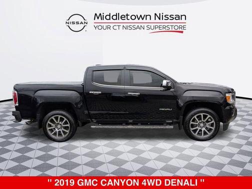 Onyx Black 2019 GMC Canyon Denali