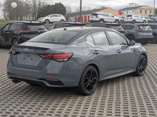 2025 Nissan Sentra SR