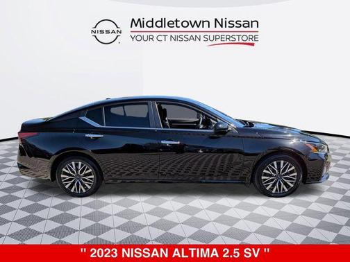 Super Black 2023 Nissan Altima 2.5 SV