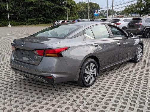 2023 Nissan Altima S FWD