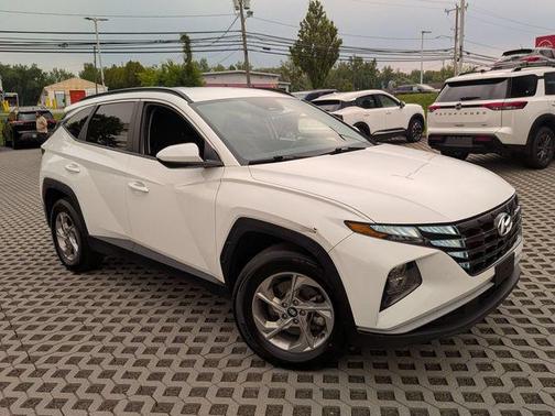 White Pearl 2024 Hyundai TUCSON SEL