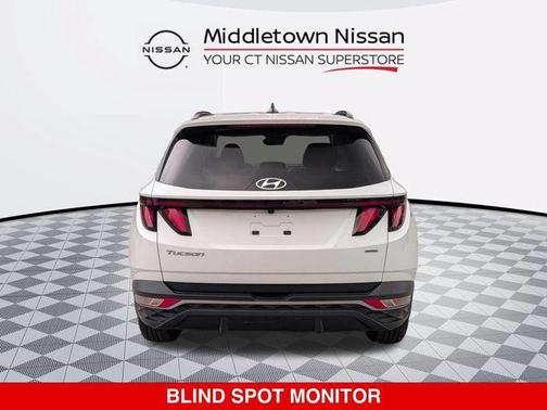 White Pearl 2024 Hyundai TUCSON SEL