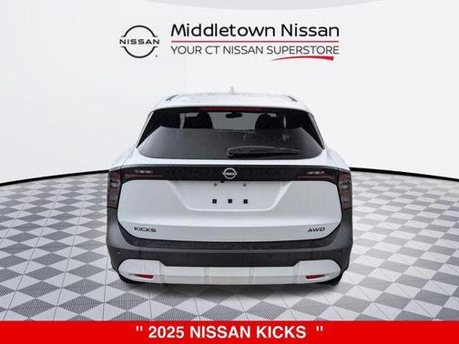 2025 Nissan Kicks S