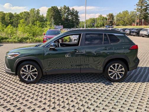 Cypress 2025 Toyota Corolla Cross XLE