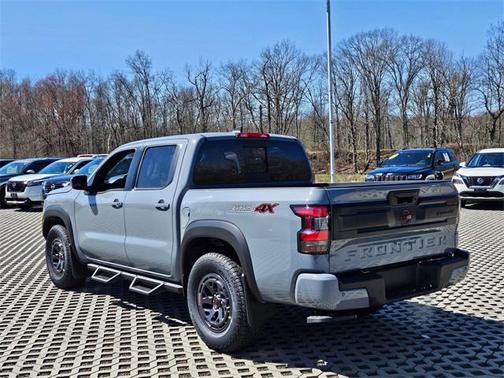 2025 Nissan Frontier PRO-4X