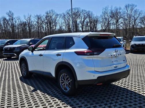 2025 Nissan Rogue S