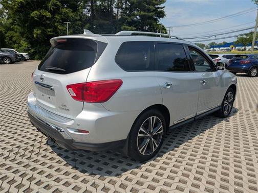 2019 Nissan Pathfinder Platinum