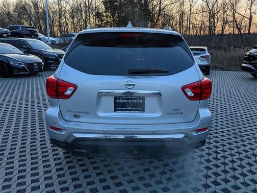 2019 Nissan Pathfinder Platinum