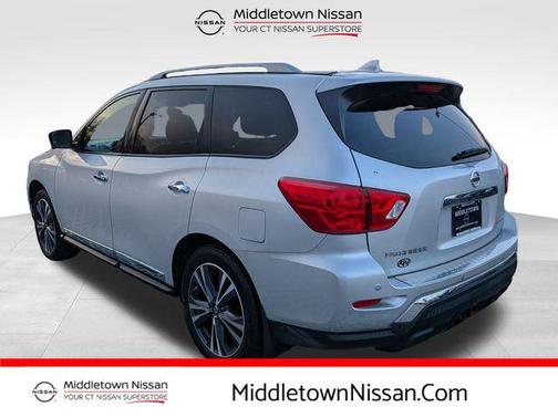 2019 Nissan Pathfinder Platinum