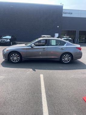 2014 INFINITI Q50 Premium