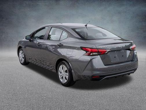 2024 Nissan Versa 1.6 S