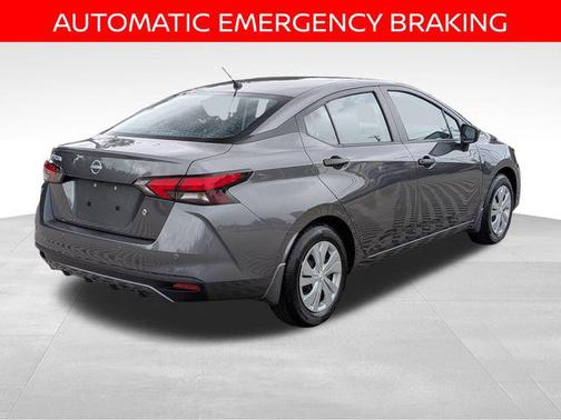 2024 Nissan Versa 1.6 S