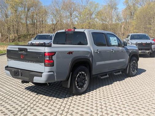 2025 Nissan Frontier PRO-4X